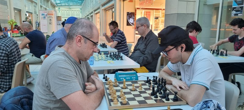 20221029_174506_folly.jpg - Saturday Blitz League #62 -29 ottobre 2022 @ Montefiore Chess Area